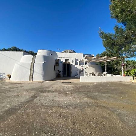 Affittasi Trullo Il Gelso - Ostuni Villa Carovigno Luaran gambar