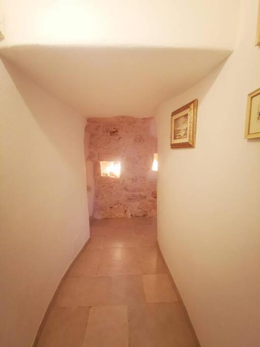 Affittasi Trullo Il Gelso - Ostuni Villa Carovigno Luaran gambar