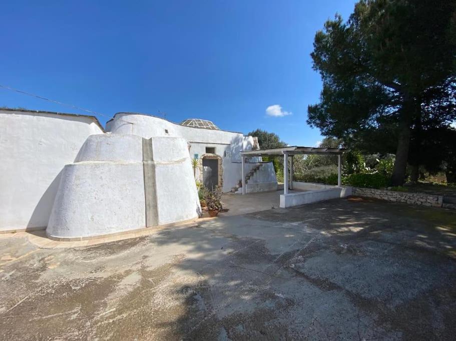 Affittasi Trullo Il Gelso - Ostuni Villa Carovigno Luaran gambar